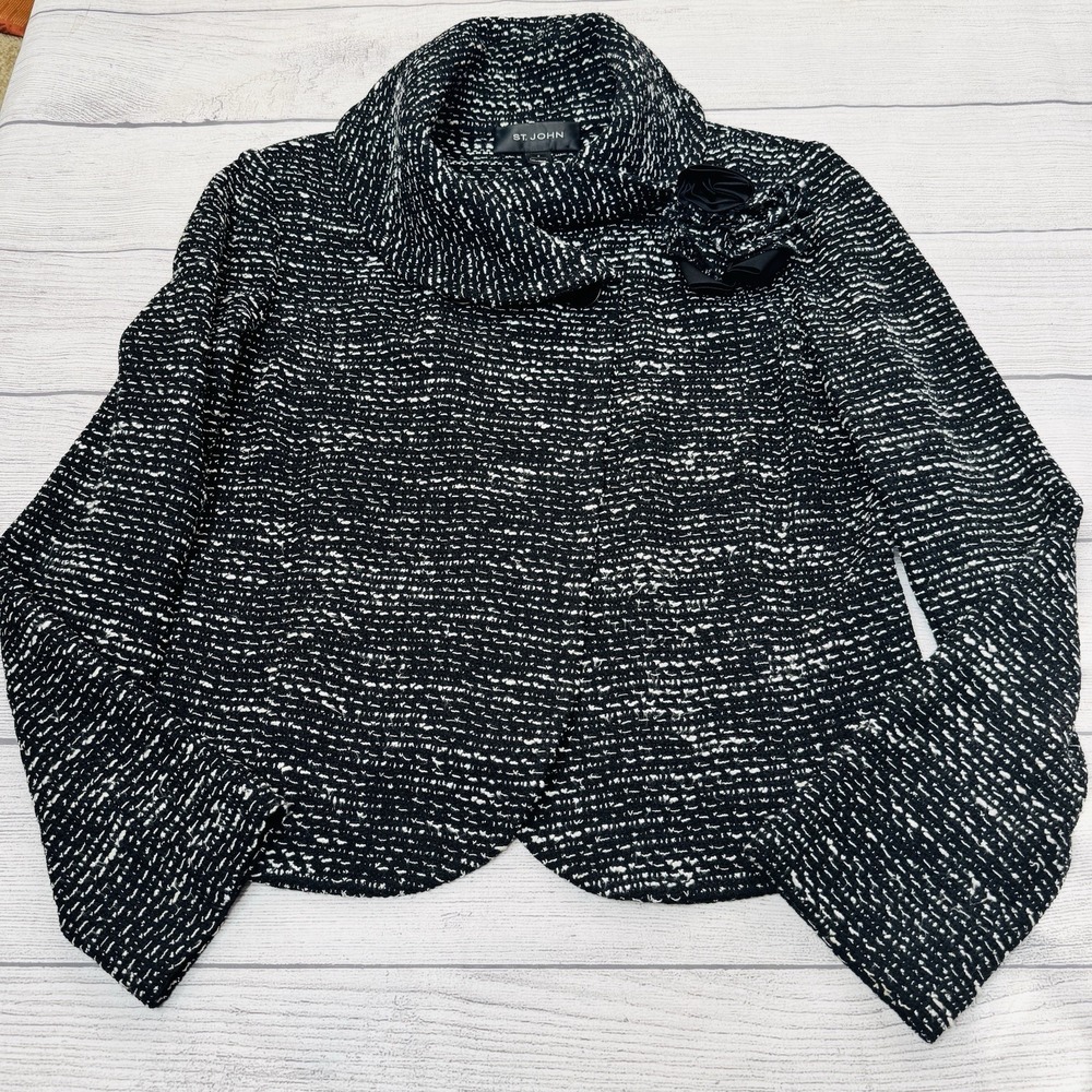 St. John‎ Black White Marbled Knit High Collar One Button Sweater Jacket Size 6